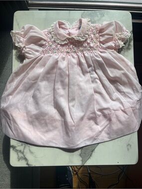 Vintage Hand Smocked dress by Carrousel pink with flowers  size 12 months